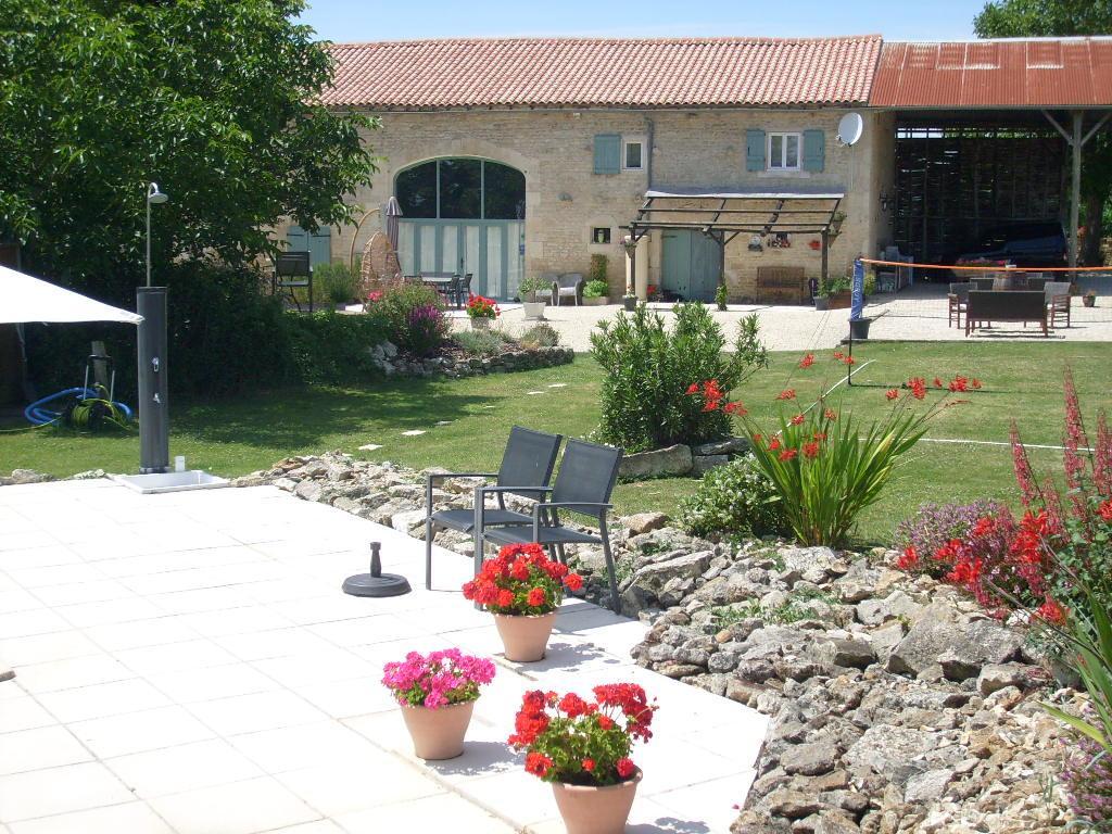 La Grange De Gournay Bed & Breakfast Exterior photo